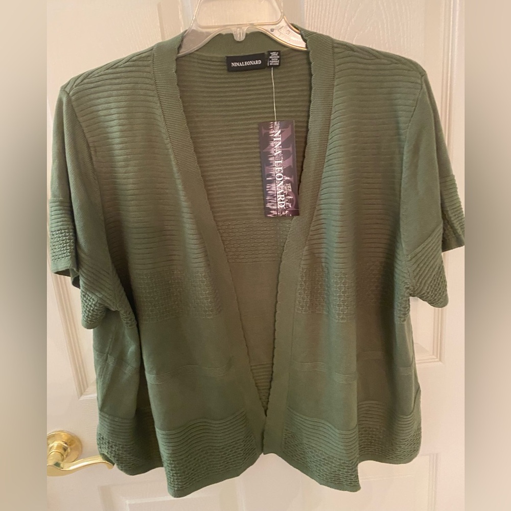 Size 3X Olive Green Bolero Style Cardigan Sweater. NWT.